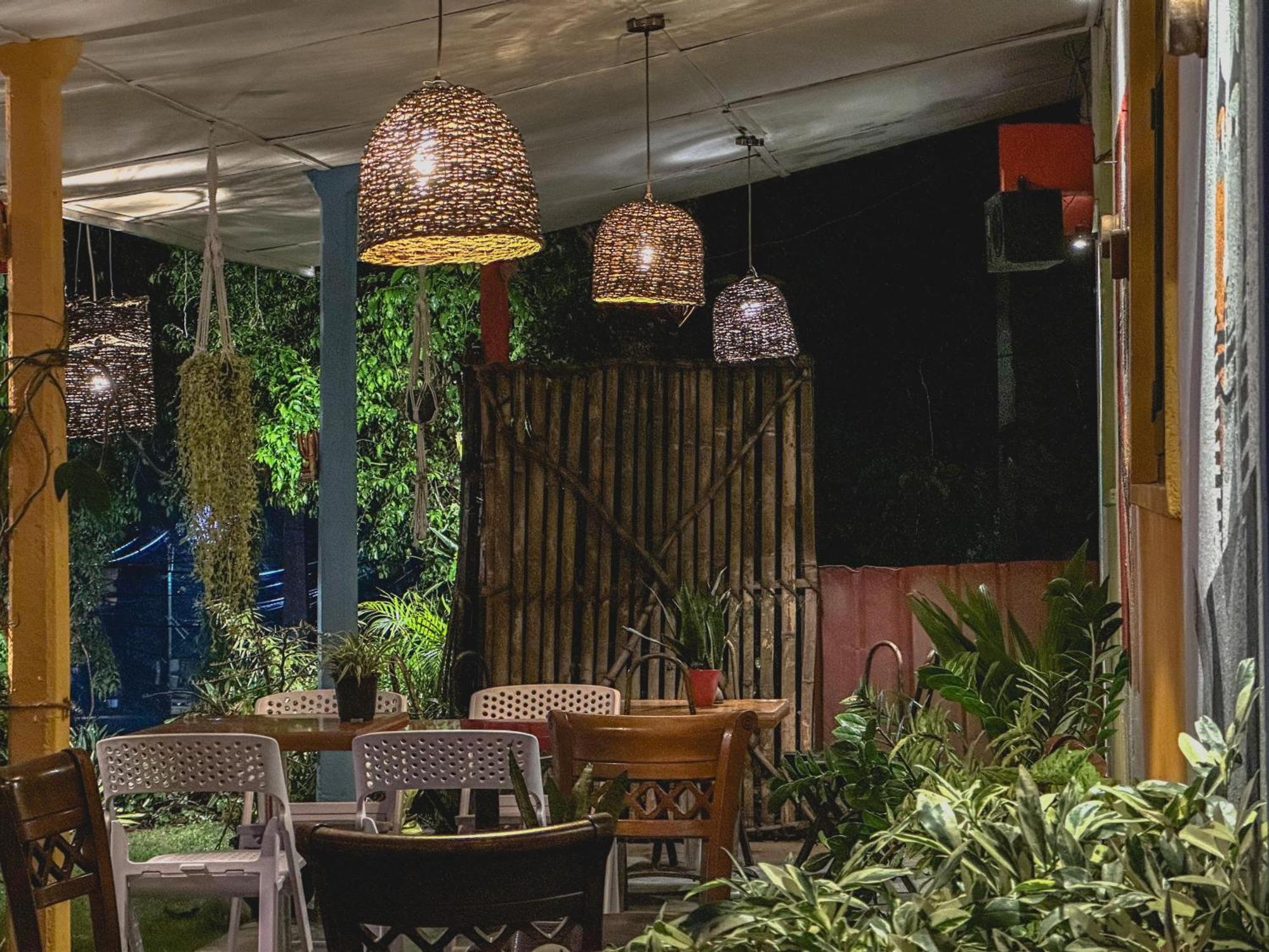 Mad Monkey Hostel And Lounge Ella Ngoại thất bức ảnh